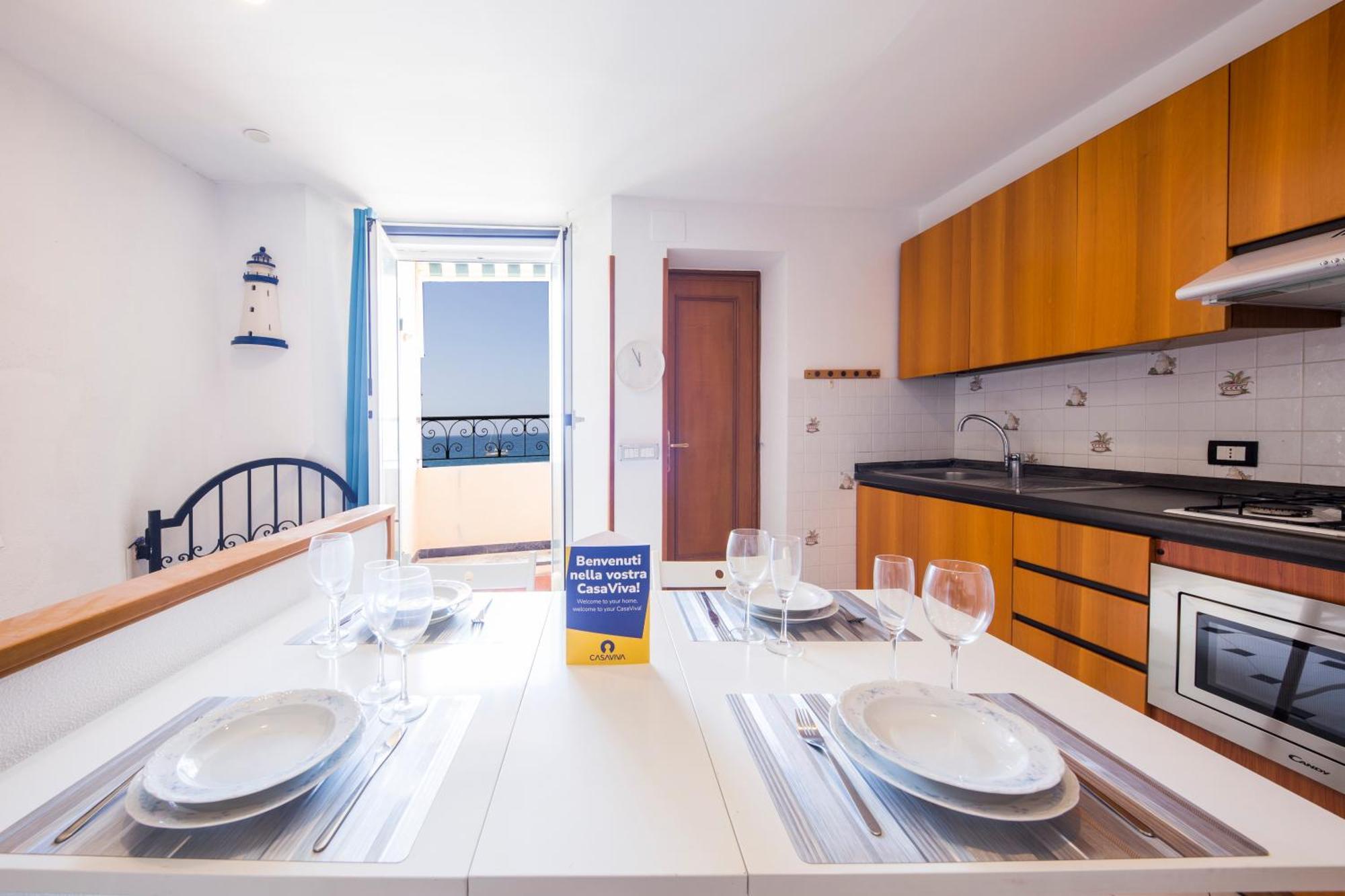 Casaviva Family Beachfront House In Camogli Exterior photo